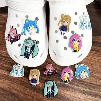 6 adet / takım anime karakter ayakkabı takılar sevimli karikatür pvc ayakkabı aksesuarları dekoratif croc charms toka jıbz çocuklar için hediye