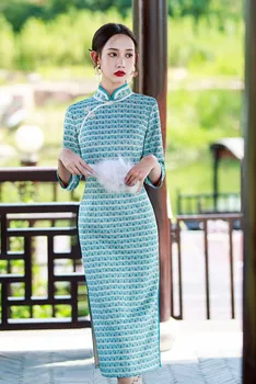 Geleneksel Dantel Trim Boncuklu Mandarin Yaka Şifon Cheongsam Yedi Puan Kollu Qipao Çin Kadın Elbise